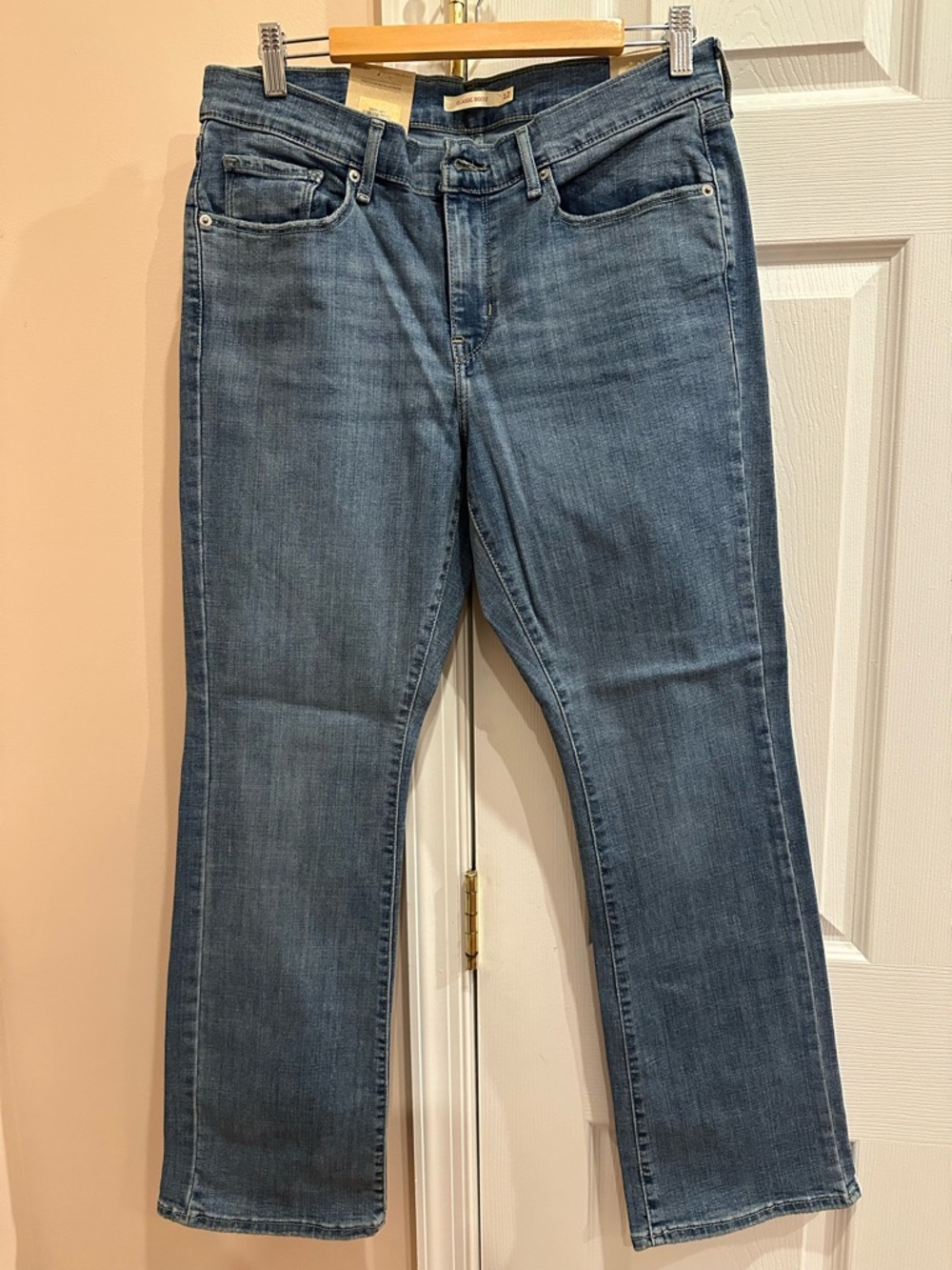 Levi’s Women’s Blue Boot Cut Jeans